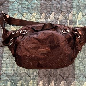 Black Athleta cross body bag
